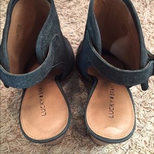 Lucky Brand Black Leather Suede Peep Toe Sandal
